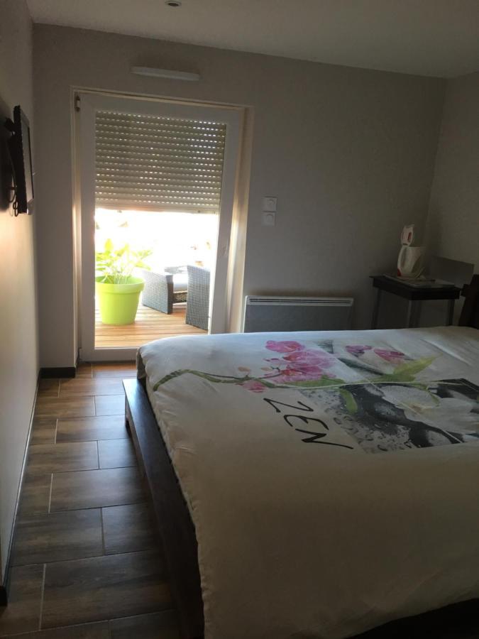 Chambre Zen Panazol Exterior photo